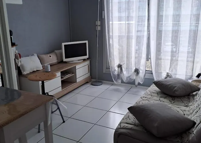 Cosy Front De Apartment Royan